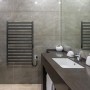 Полотенцесушитель электрический Hygge Family Oxford 6.1.0201.06.BM 770х530 мм, черный матовый
