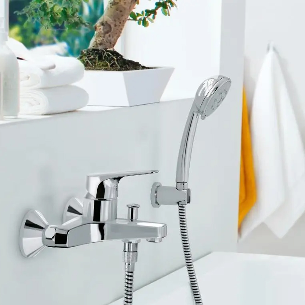Смеситель для ванны BauFlow 23601000