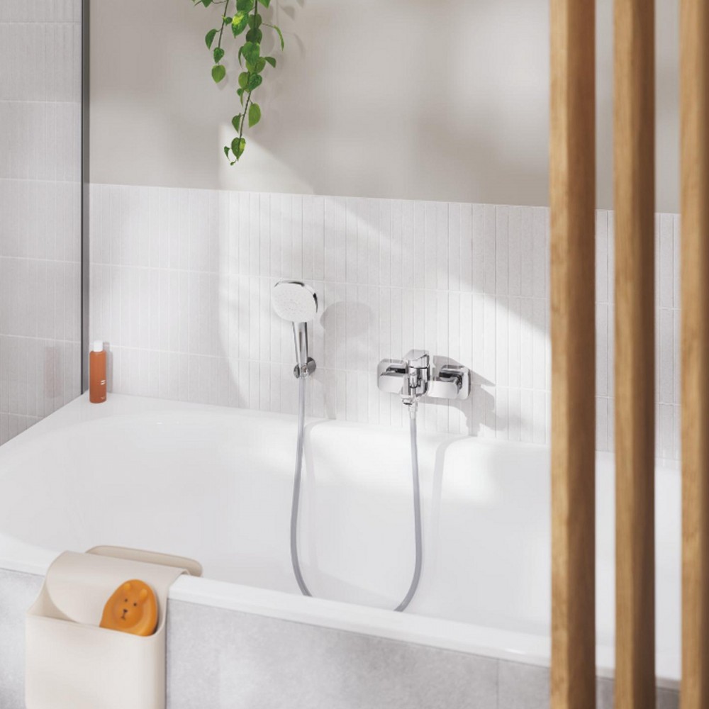 Смеситель для ванны Grohe Cubeo 1018130000 хром