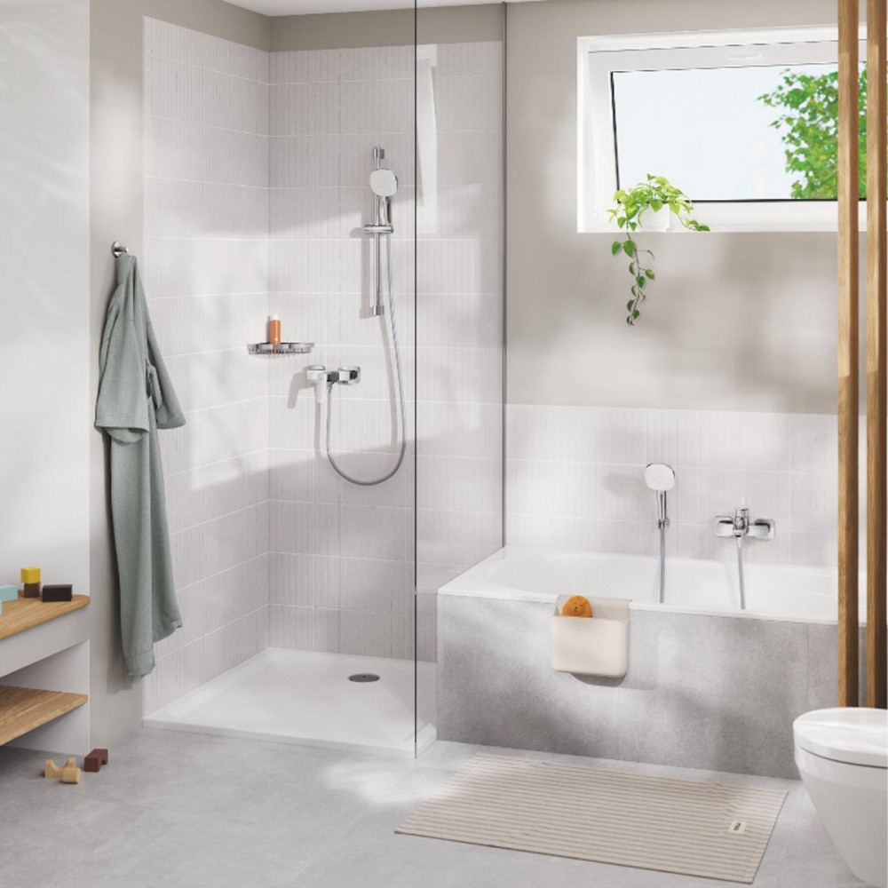 Смеситель для ванны Grohe Cubeo 1018130000 хром
