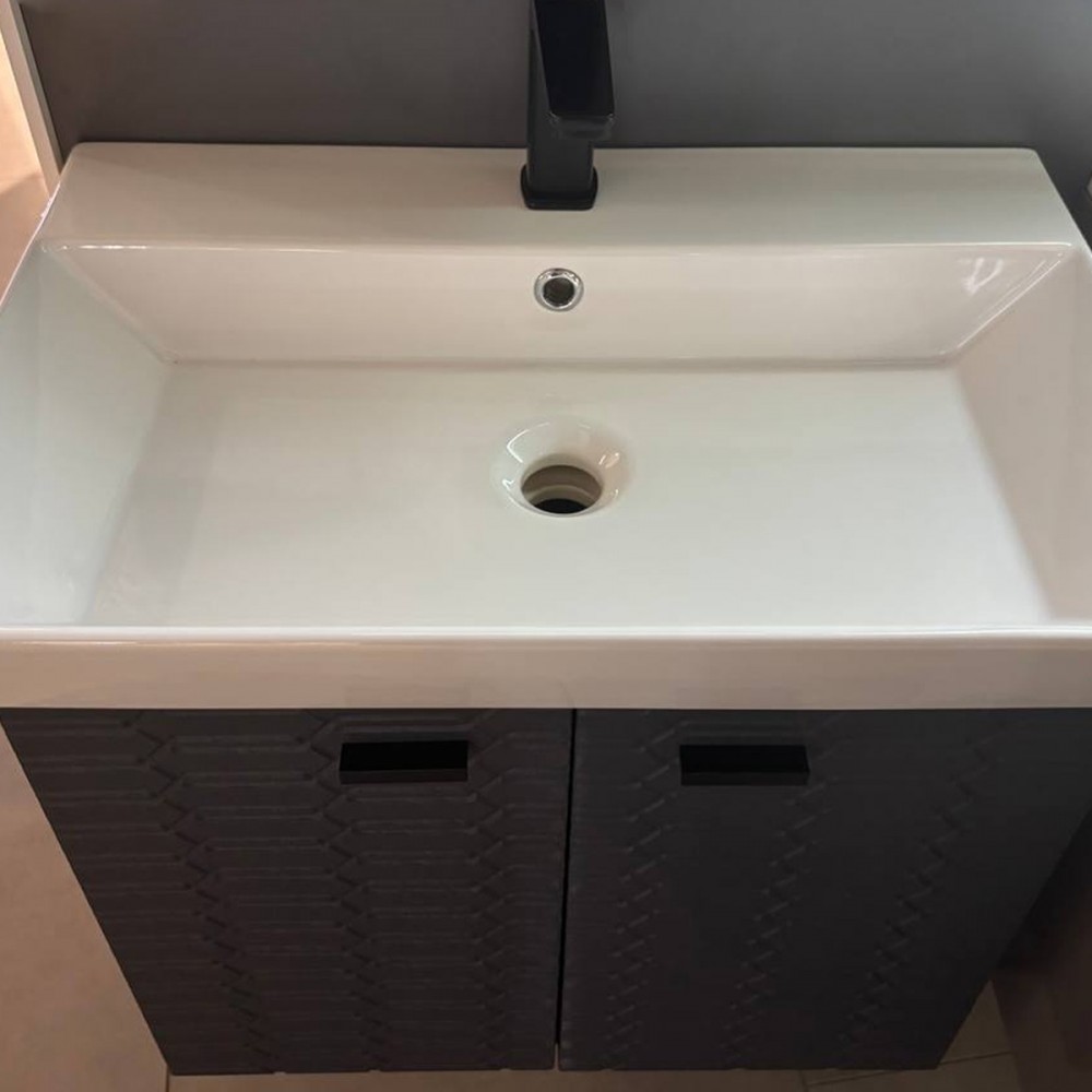 Тумба Devit Flow 484050A 50 см с умывальником и ручками, антрацит матовый