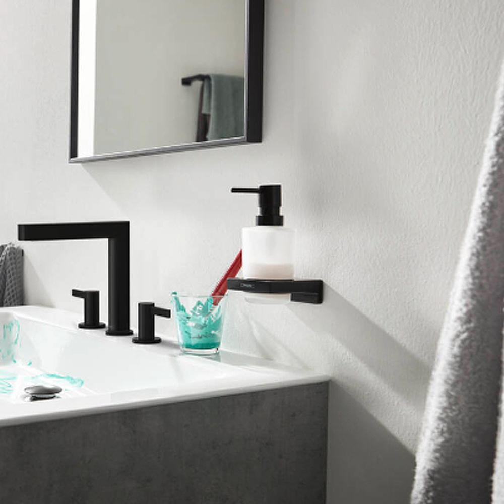Дозатор для жидкого мыла Hansgrohe AddStoris 41745670 с черным матовым держателем