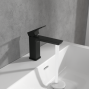 Смеситель для раковины Villeroy&Boch Subway 3.0 TVW112003000K5 черный матовый