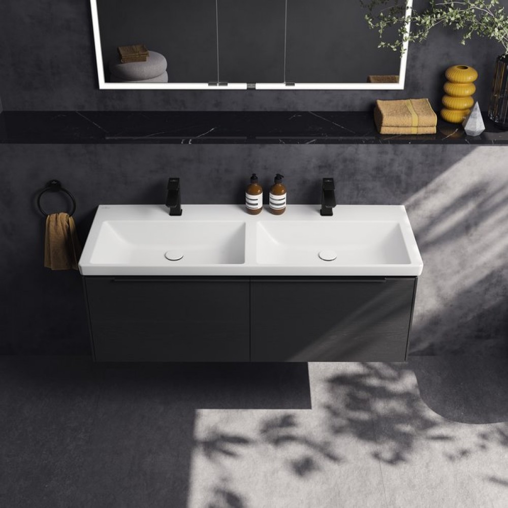 Смеситель для раковины Villeroy&Boch Subway 3.0 TVW112003000K5 черный матовый