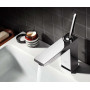 Хромированный смеситель для раковины GROHE Eurocube Joy 23656000
